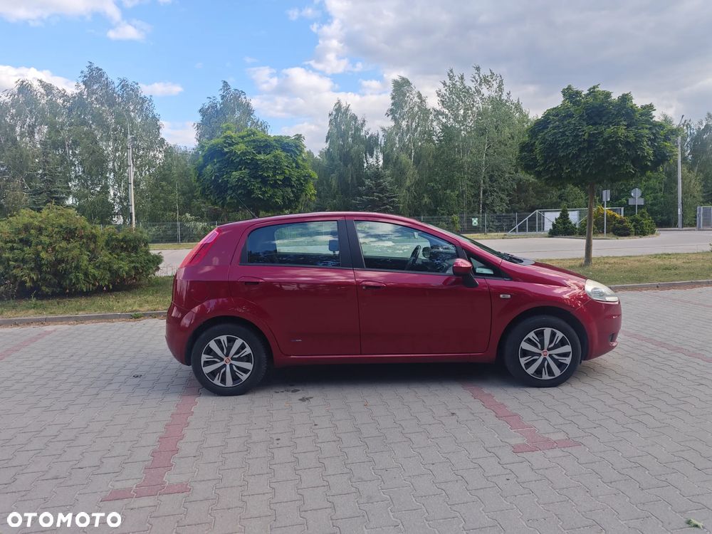 Fiat Grande Punto 1.4 8V 360 - 13
