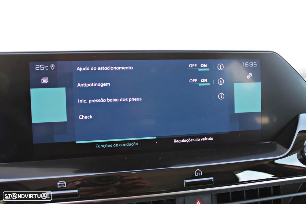 Citroën e-C4 Shine - 26