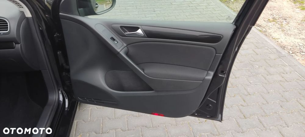 Volkswagen Golf 1.6 Comfortline - 20