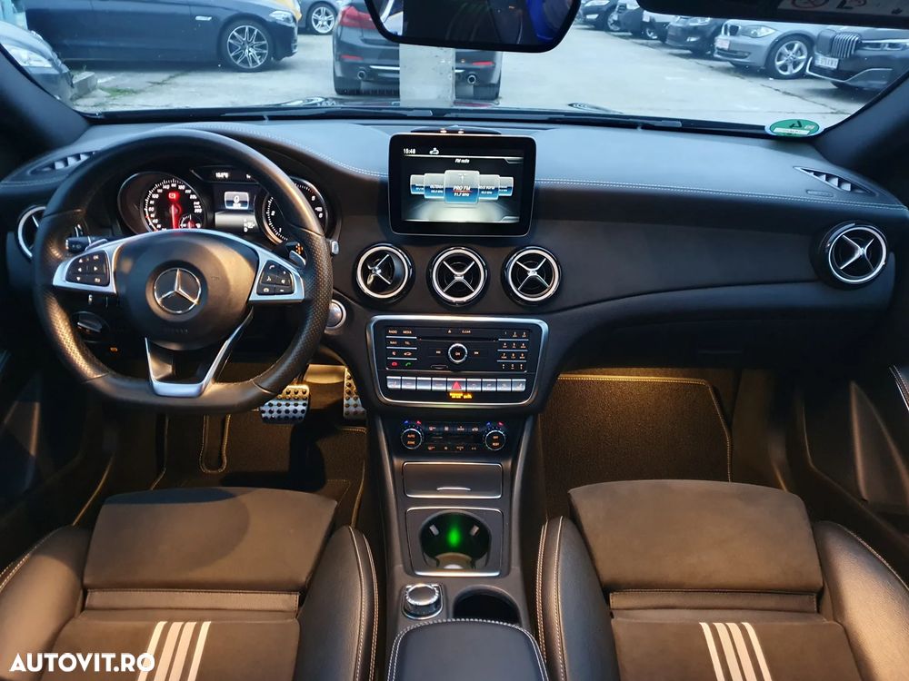 Mercedes-Benz GLA 220 d 4Matic 7G-DCT AMG Line - 37