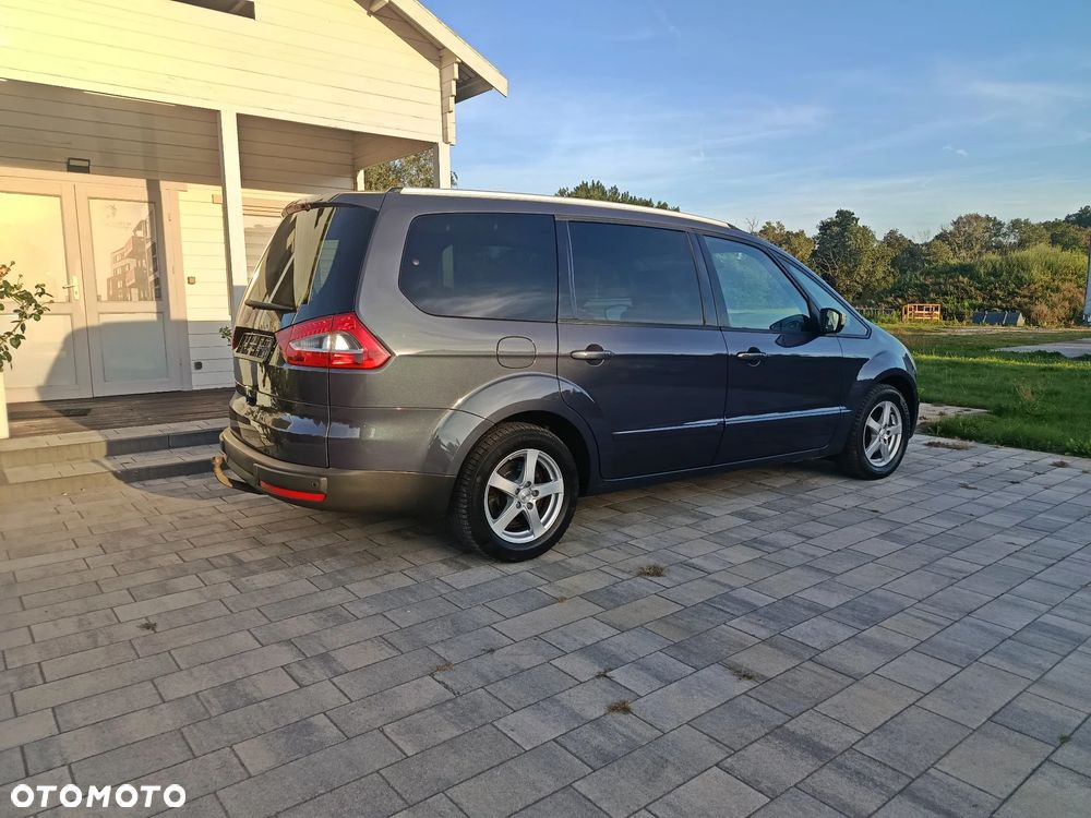 Ford Galaxy 2.0 TDCi Trend - 13
