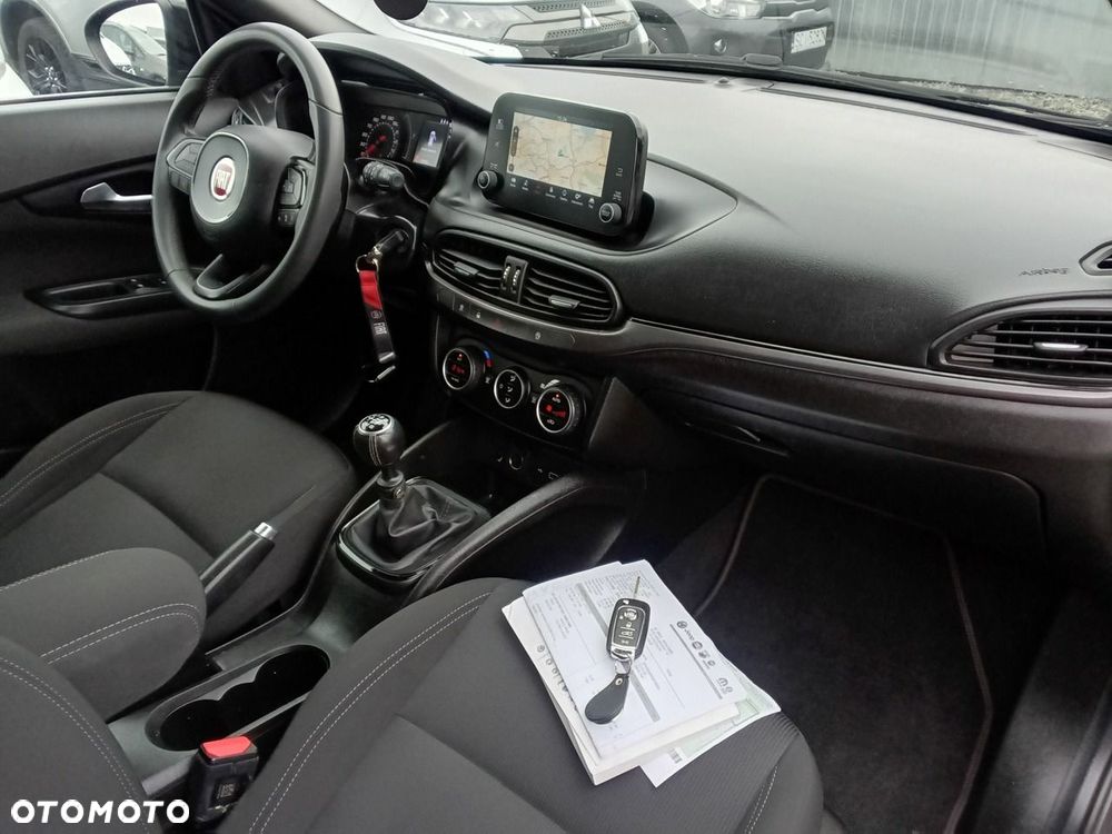 Fiat Tipo 1.4 T-Jet 16v S-Design - 7