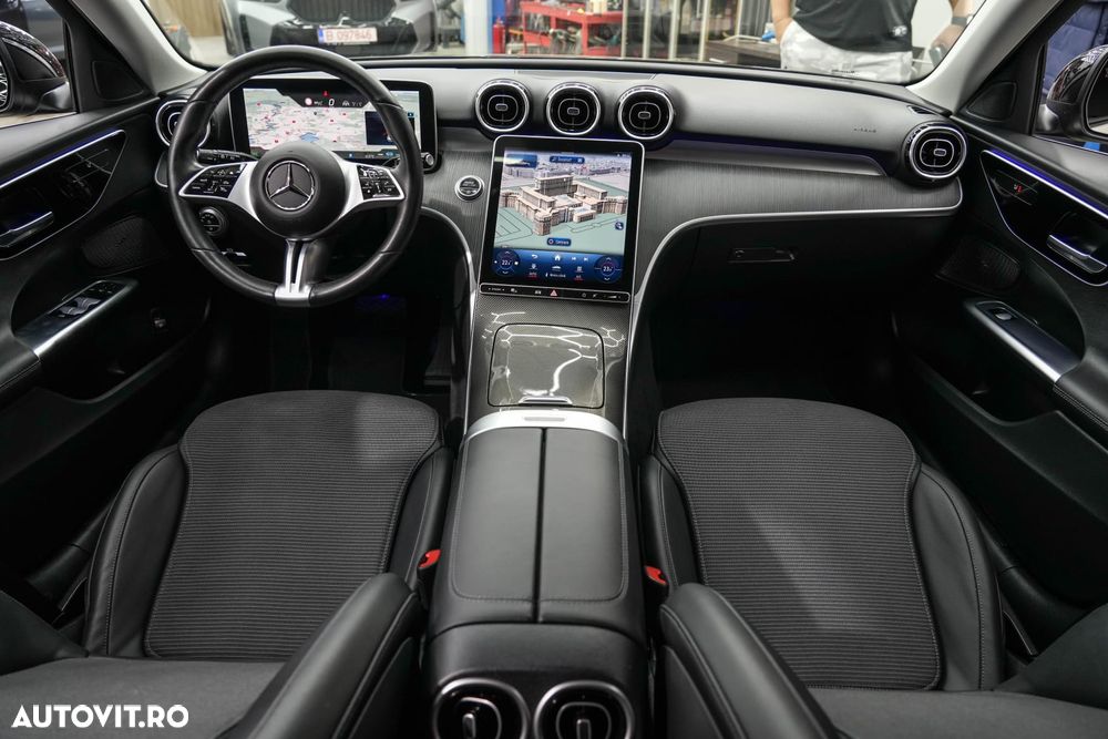 Mercedes-Benz C - 14