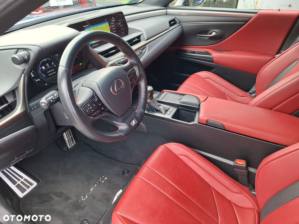 Lexus ES 300h F Sport Edition - 6