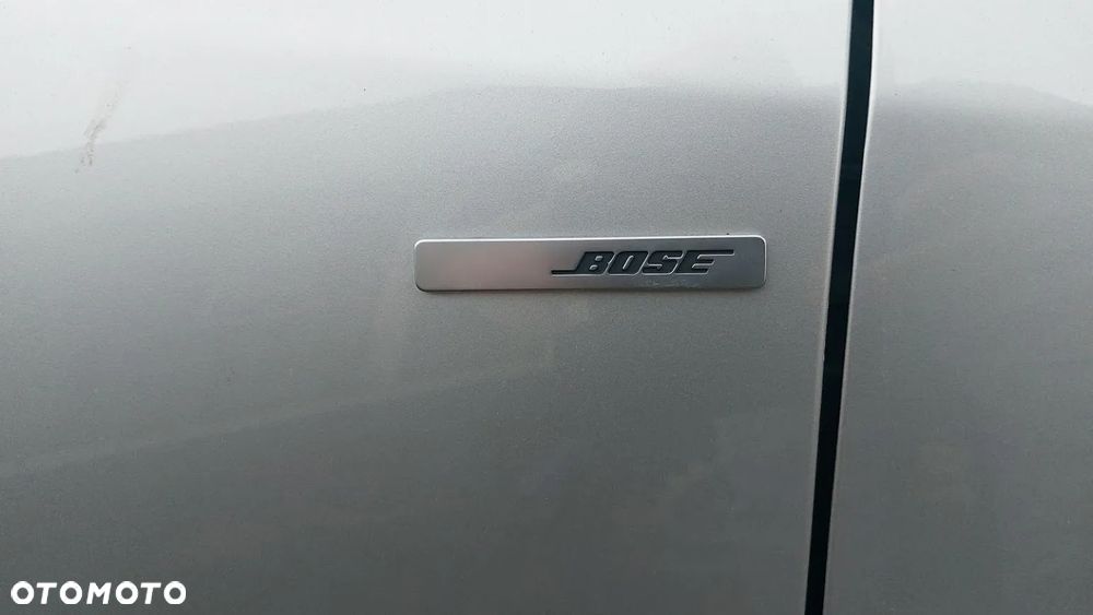 Renault Megane ENERGY TCe 130 EDC BOSE EDITION - 12