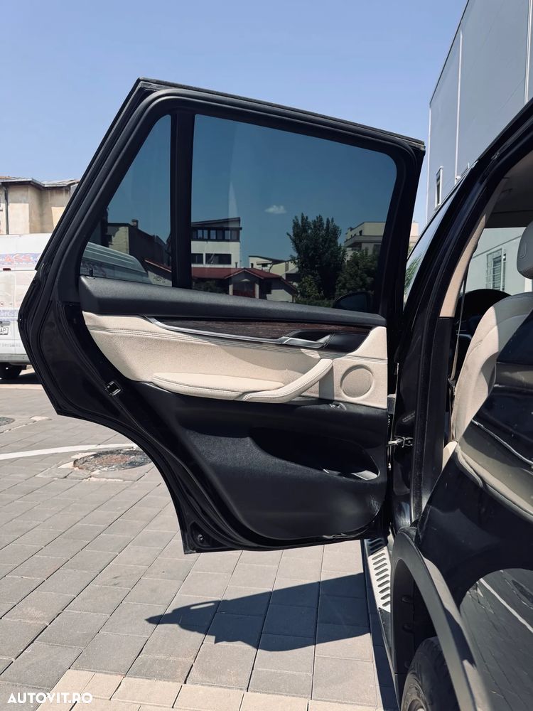 BMW X5 xDrive25d - 13
