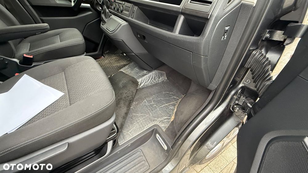 Volkswagen Multivan 2.0 TDI L1 Trendline DSG - 9