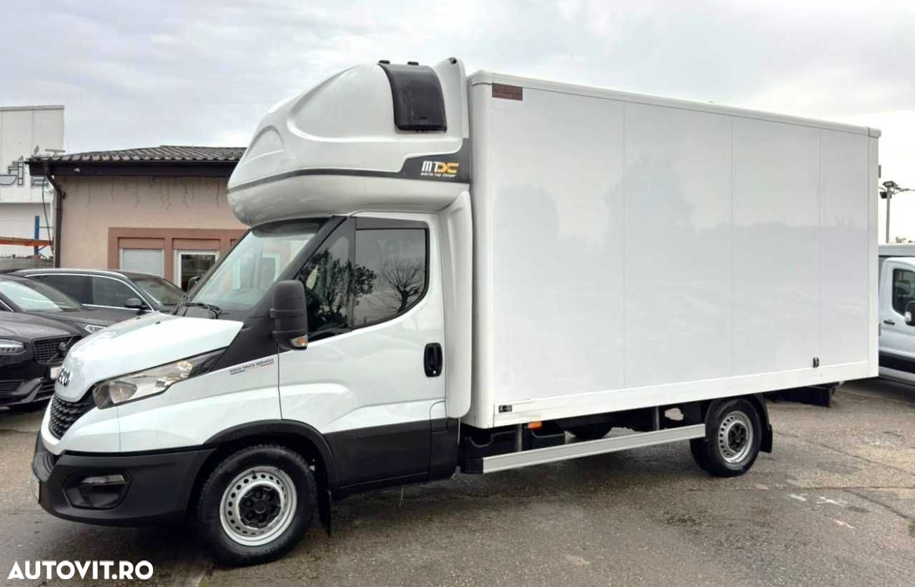 Iveco DAILY CUB CU DORMITOR - 3