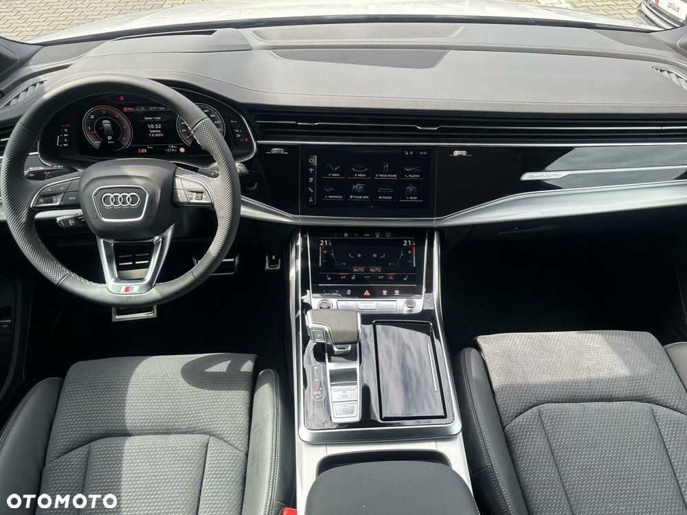 Audi Q7 - 10