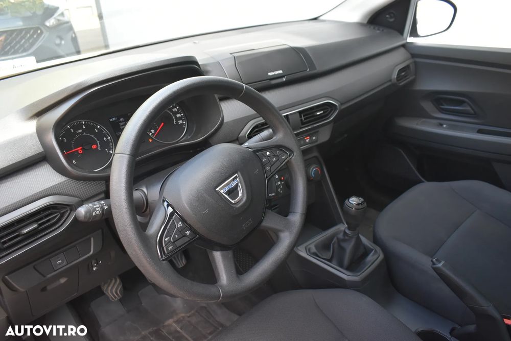 Dacia Logan TCe 90 MT5 Comfort - 13