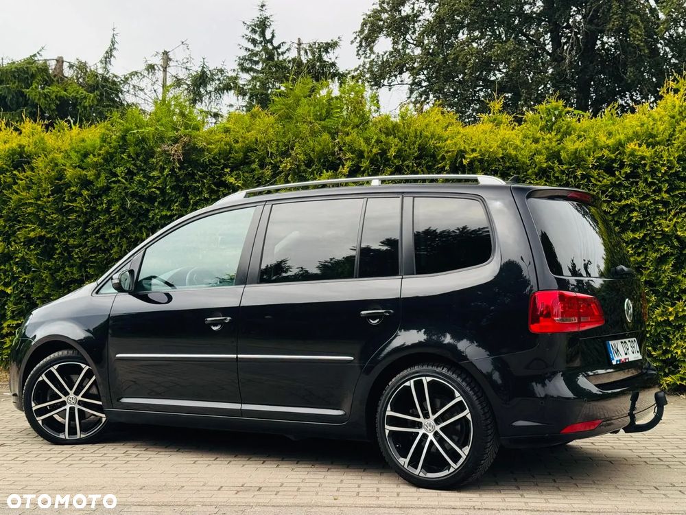 Volkswagen Touran 2.0 TDI DPF Highline DSG - 18