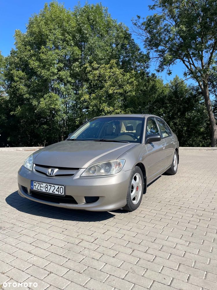 Honda Civic 1.7 LS - 1
