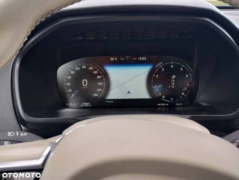 Volvo XC 90 T6 AWD Geartronic Momentum - 9