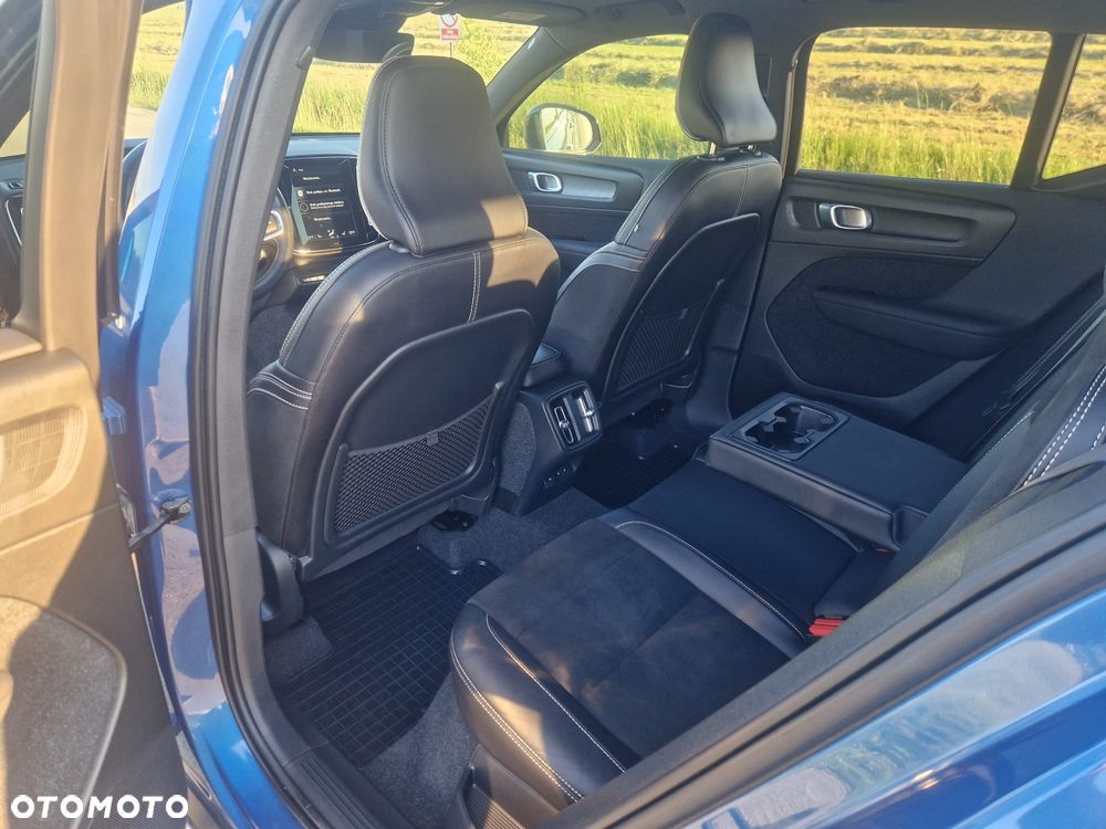 Volvo XC 40 T5 AWD R-Design - 7