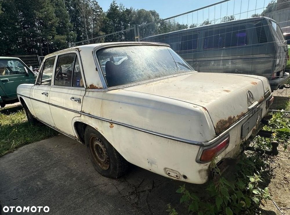 Mercedes-Benz 280 - 2