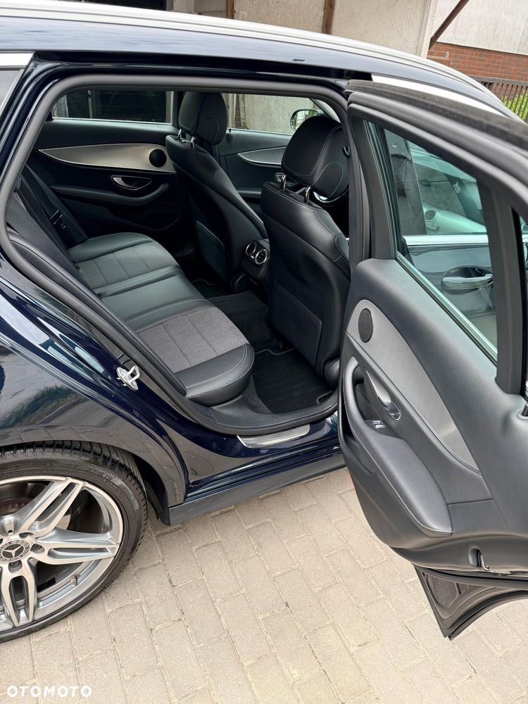Mercedes-Benz Klasa E 200 9G-TRONIC - 16