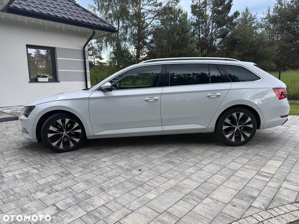 Skoda Superb 1.6 TDI Style DSG - 6