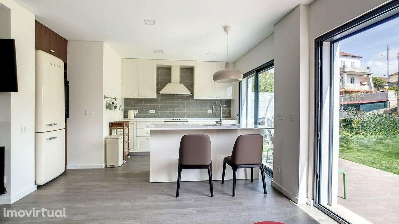 Moradia T3+Cave com design contemporâneo e localização privilegiada, l - Grande imagem: 4/41