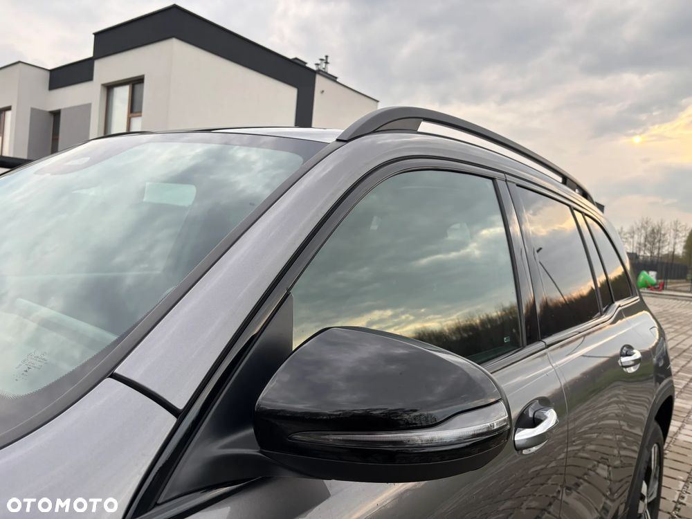 Mercedes-Benz GLB 220 mHEV 4-Matic Progressive 8G-DCT - 15