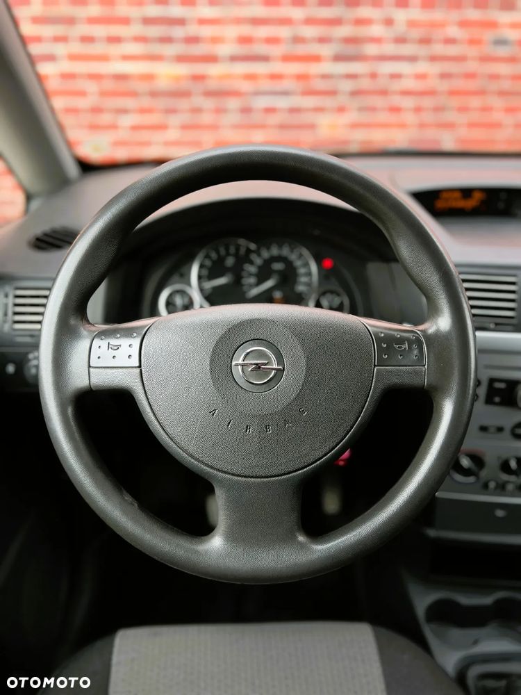 Opel Meriva - 21