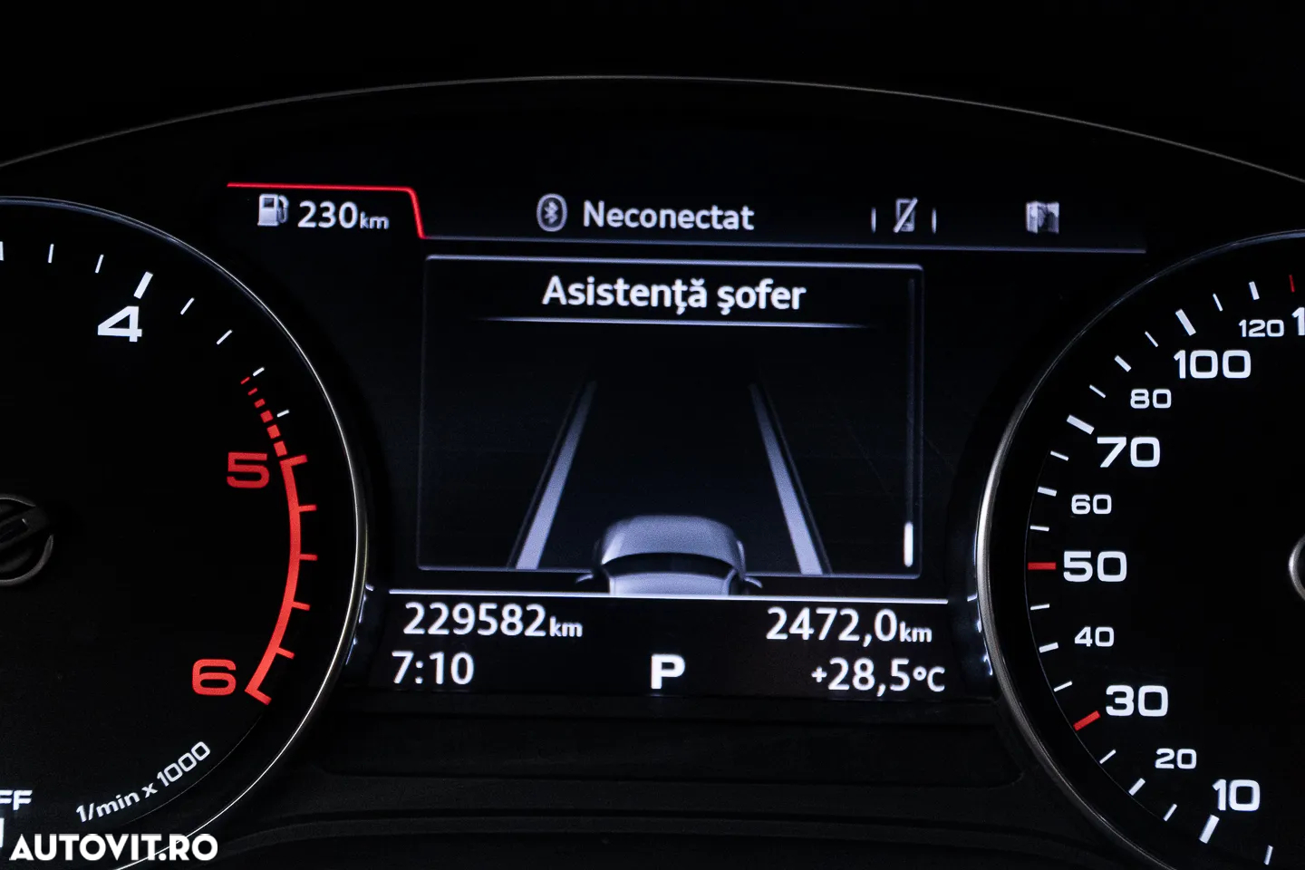 Audi A4 Avant 2.0 TDI S tronic - 38
