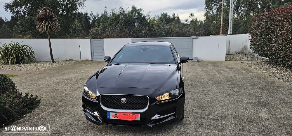 Jaguar XE E-Performance Aut. R-Sport - 2