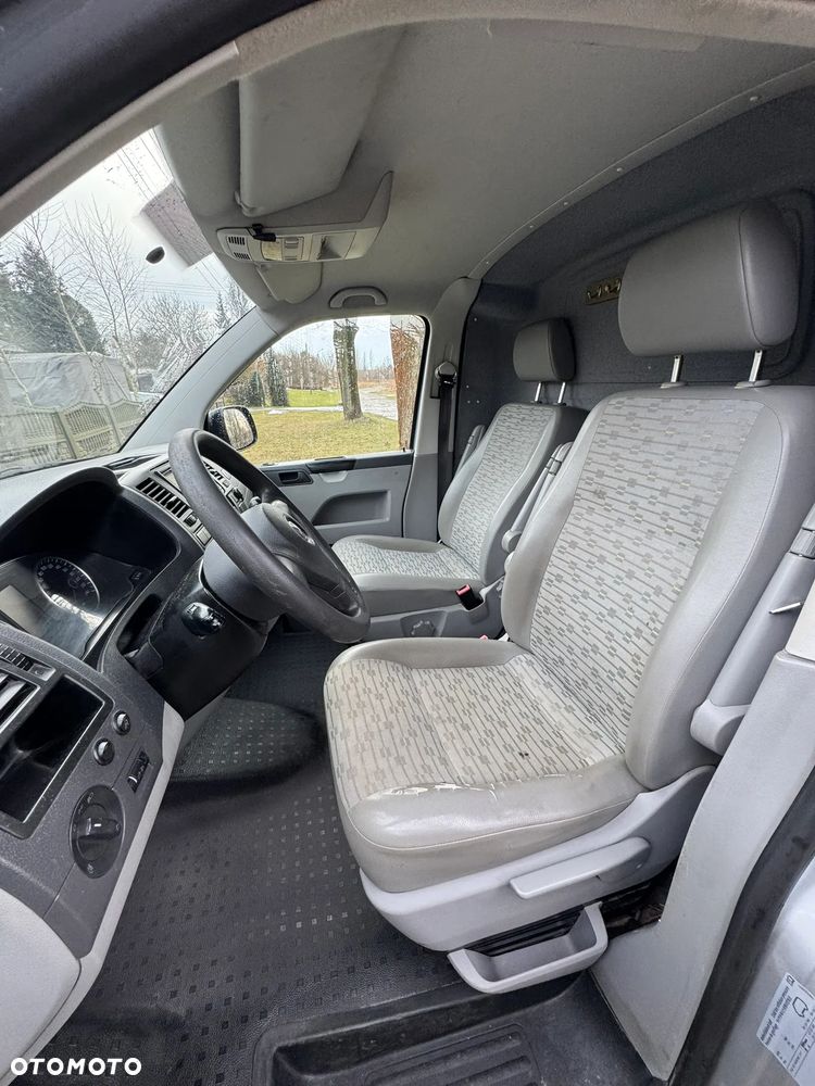Volkswagen Transporter - 10
