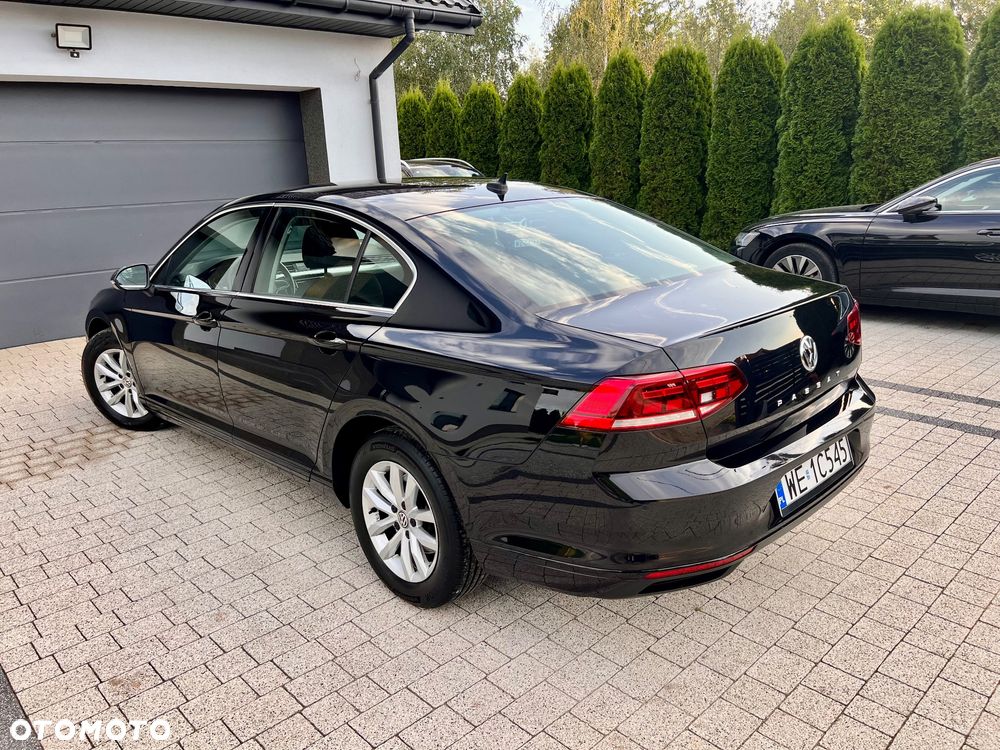 Volkswagen Passat 2.0 TDI EVO Business - 25