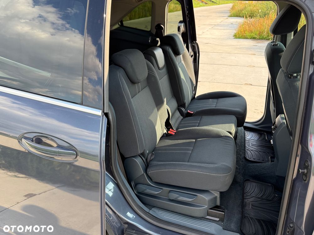 Ford Grand C-MAX 2.0 TDCi Champions Edition - 22