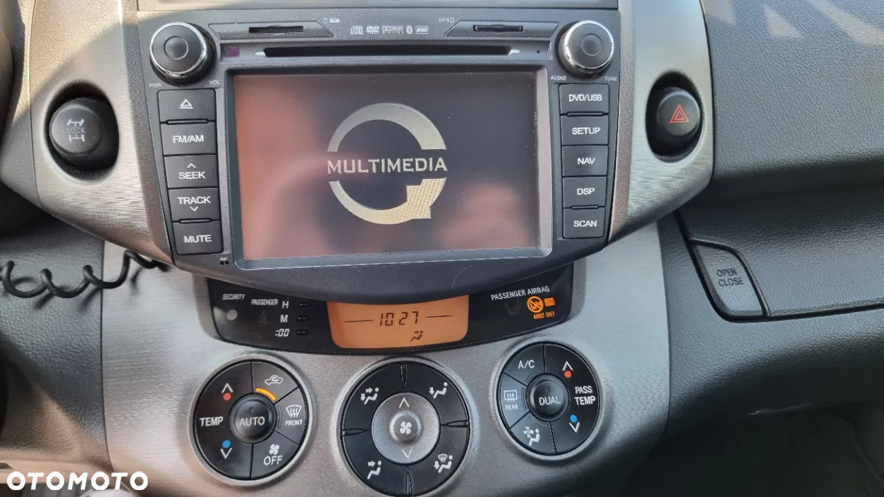 Toyota RAV4 2.0 VVT-i Prestige MS - 10