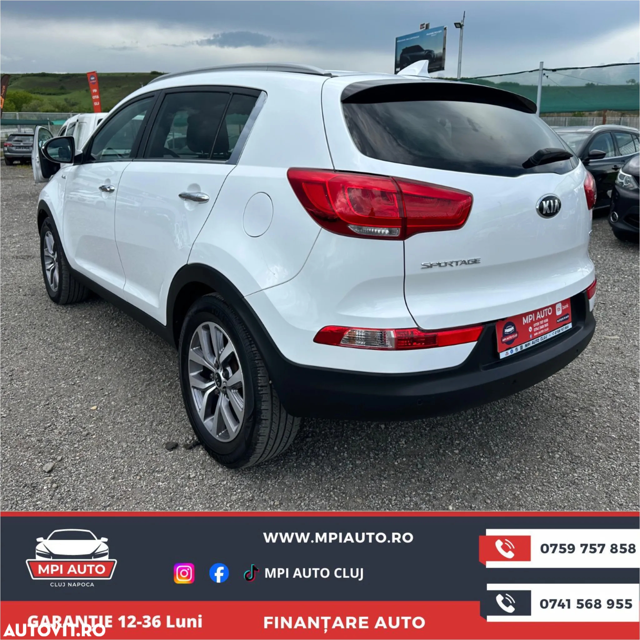 Kia Sportage 2.0 CRDI 4WD Automatik Vision - 2