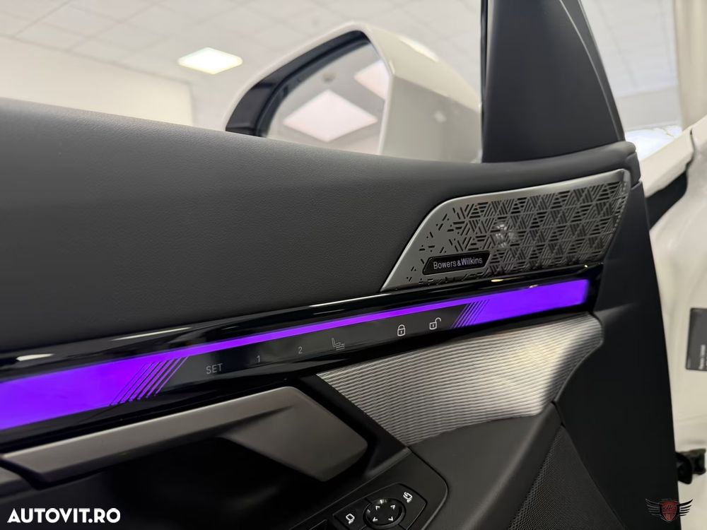 BMW Seria 5 550e xDrive Aut. - 14