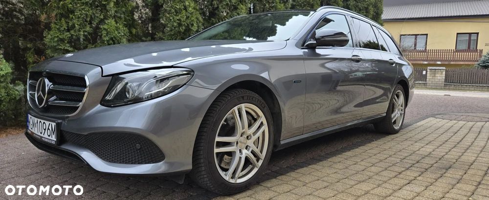 Mercedes-Benz Klasa E 220 d 9G-TRONIC - 14