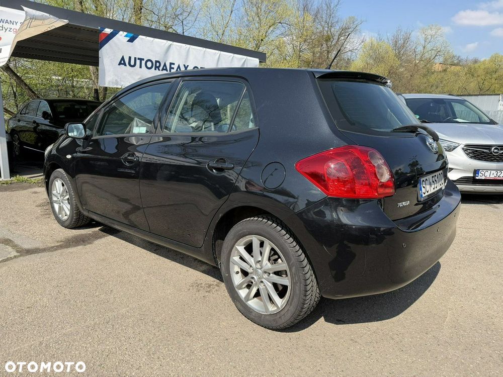 Toyota Auris - 8