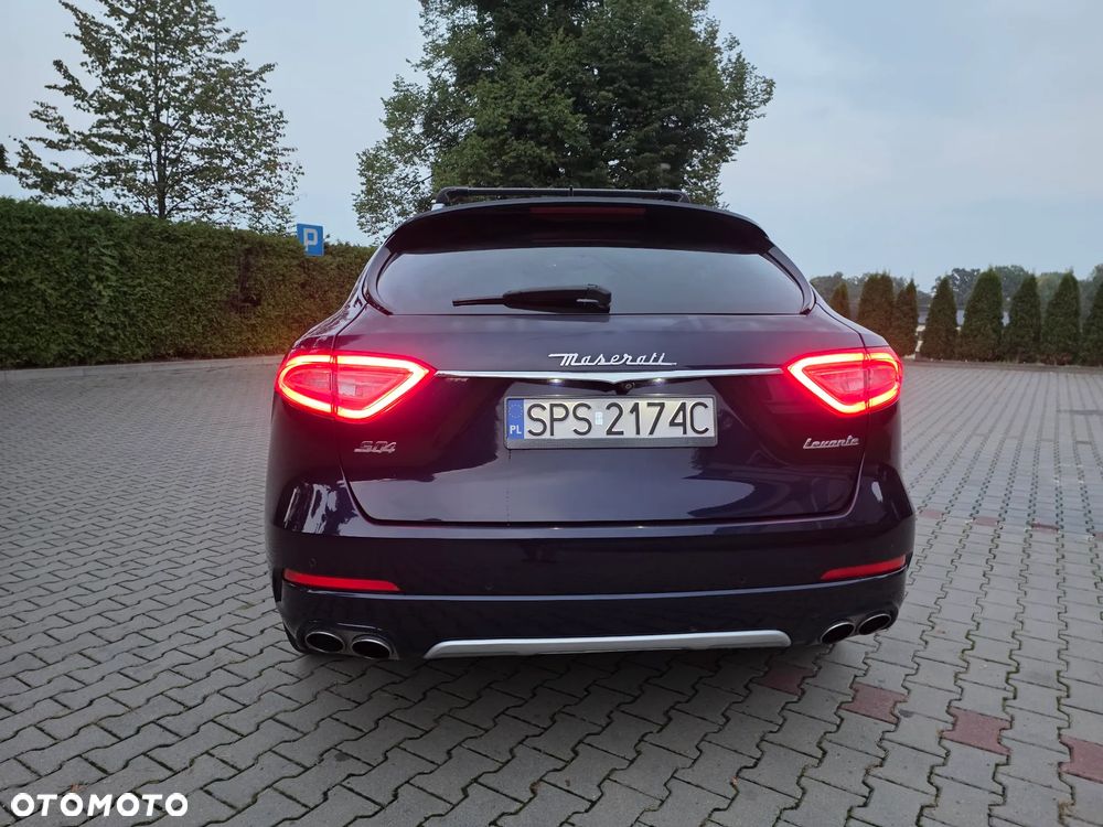 Maserati Levante S Q4 GranLusso - 13