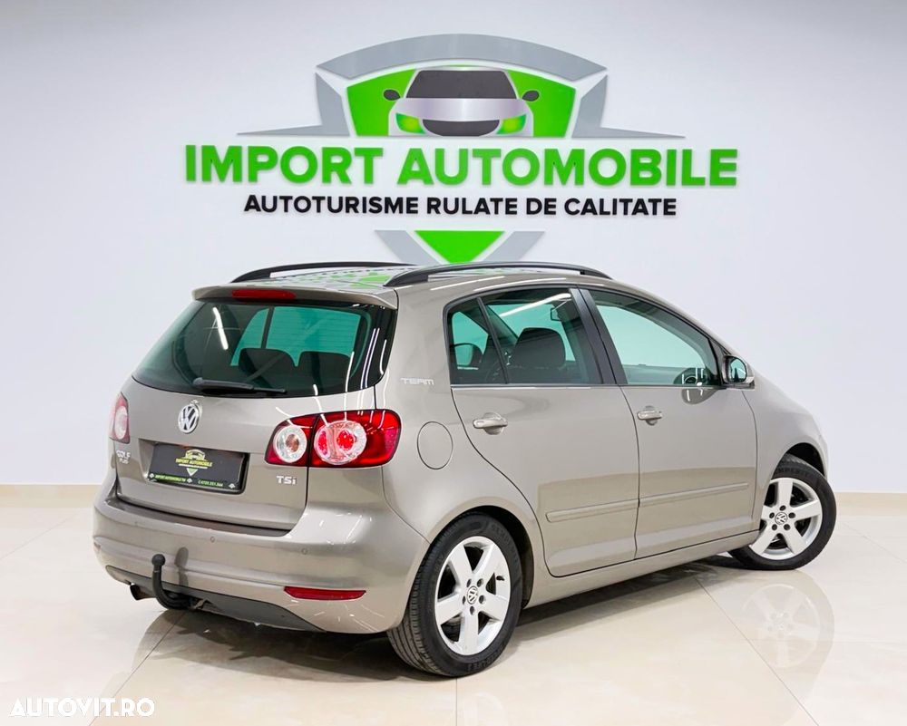 Volkswagen Golf Plus 1.2 TSI Team - 12