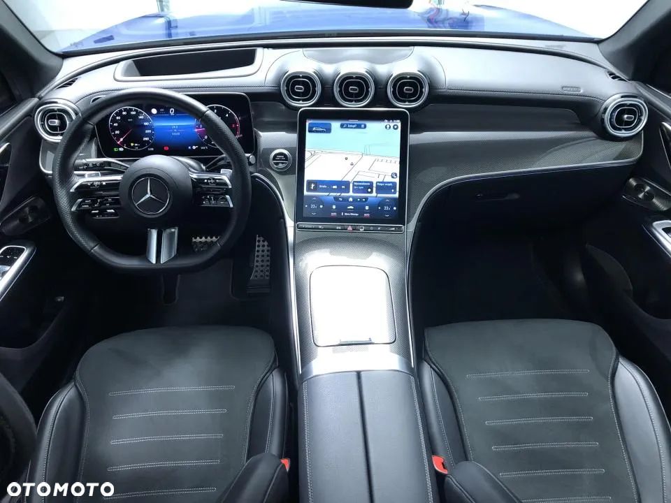 Mercedes-Benz GLC - 13