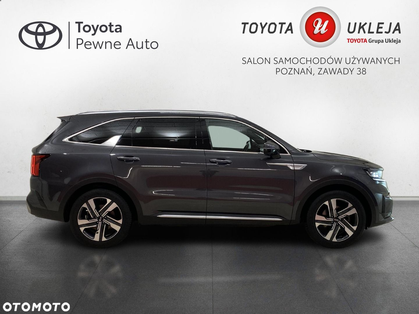 Kia Sorento - 4