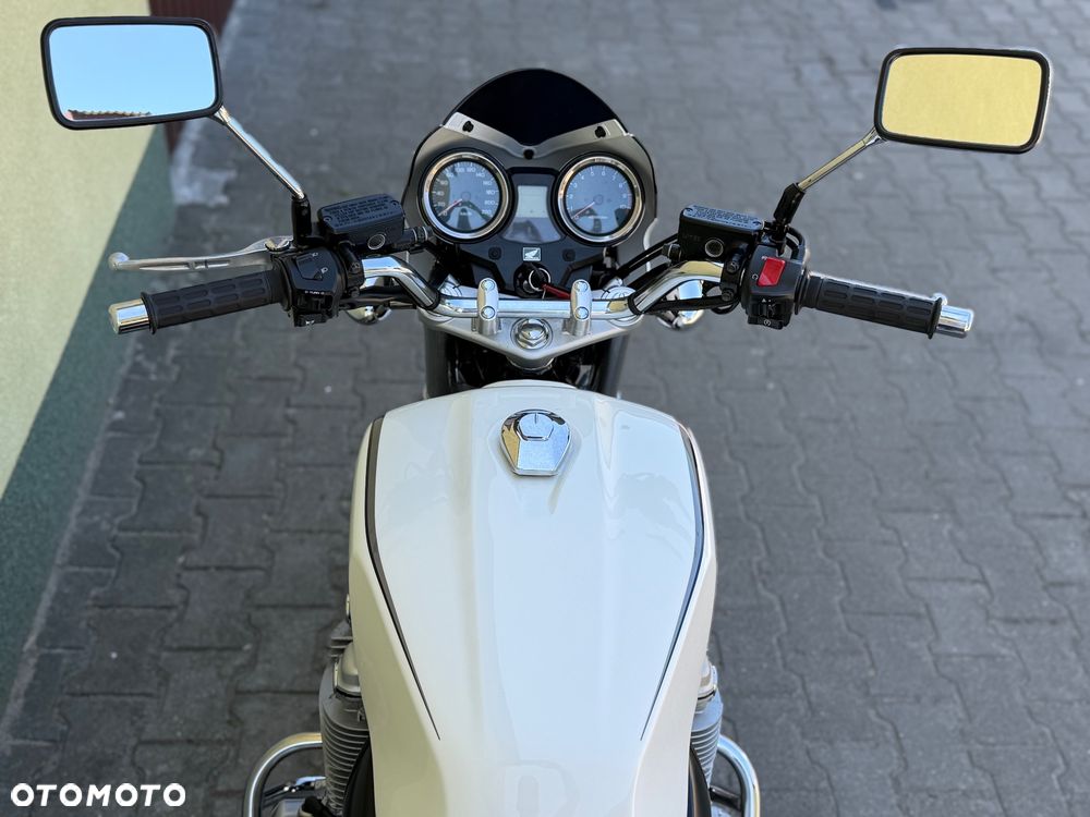 Honda CB - 19