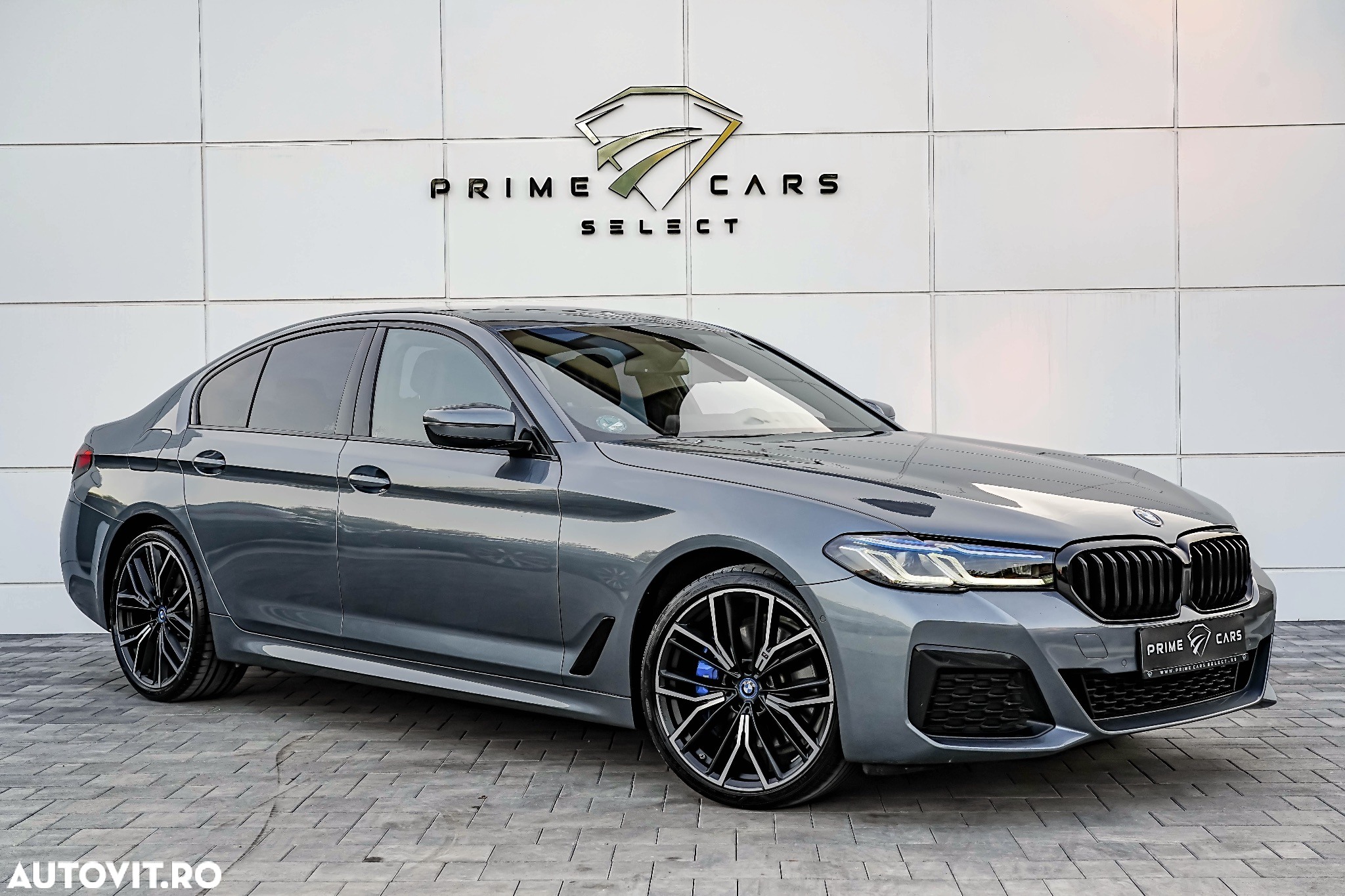 BMW Seria 5 530e Aut. M Sport Edition - 16