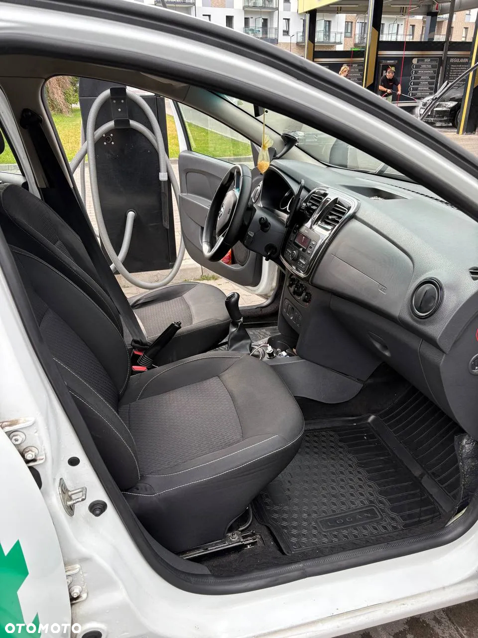 Renault Inny - 6