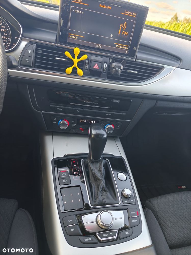 Audi A6 Avant 2.0 TDI Ultra S tronic - 14