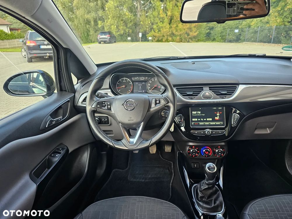 Opel Corsa 1.4 16V Cosmo - 10