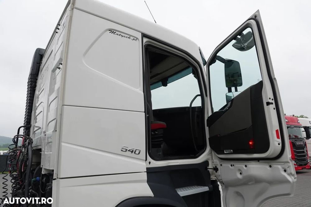 Volvo FH 540 / HIDRAULICĂ DUBLĂ / CABĂ JOSĂ / 100% PNEURI / CONTRACTUL DE SERVICE POSTĂ - 34