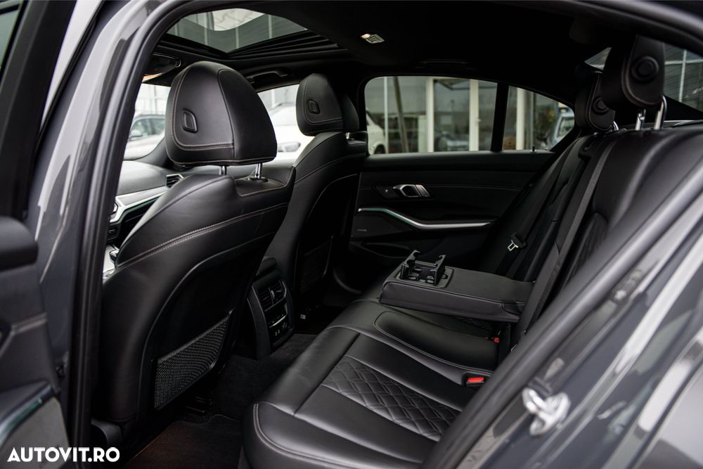 BMW Seria 3 330e Aut. M Sport - 22