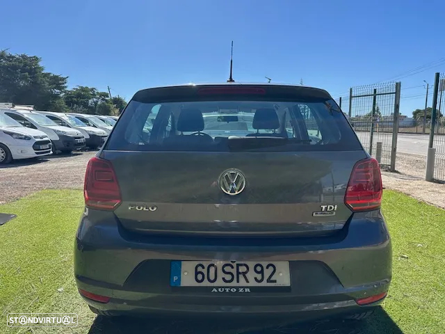 VW Polo 1.4 TDi Confortline - 6