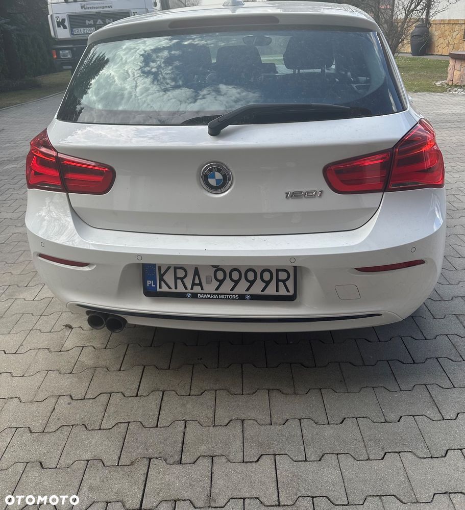 BMW Seria 1 120i GPF Sport Line - 5