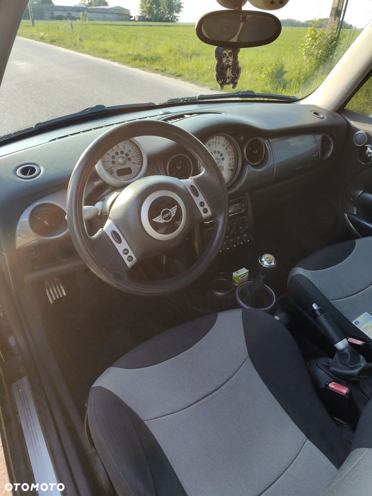 MINI Cooper S Standard - 11