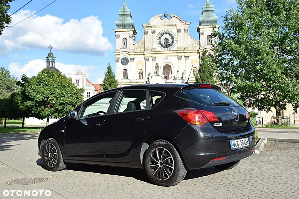 Opel Astra 1.4 ecoFLEX - 7
