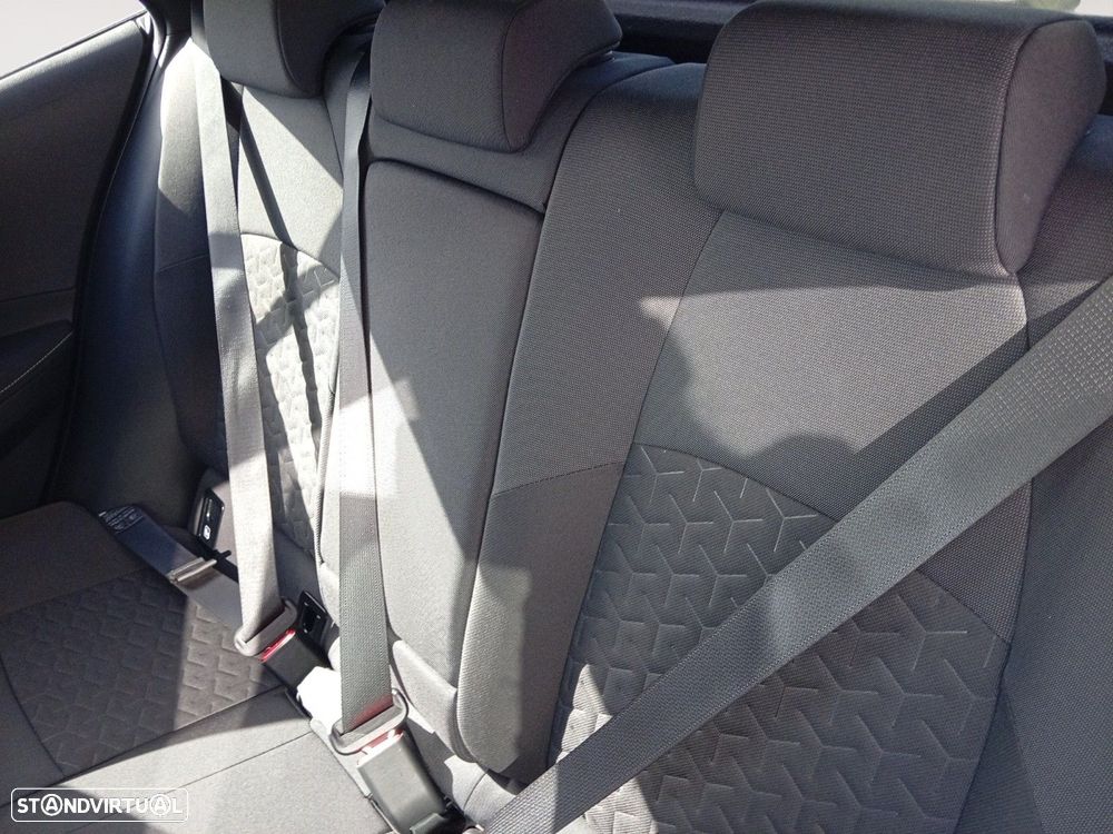 Toyota Corolla 1.8 Hybrid Square Collection - 13